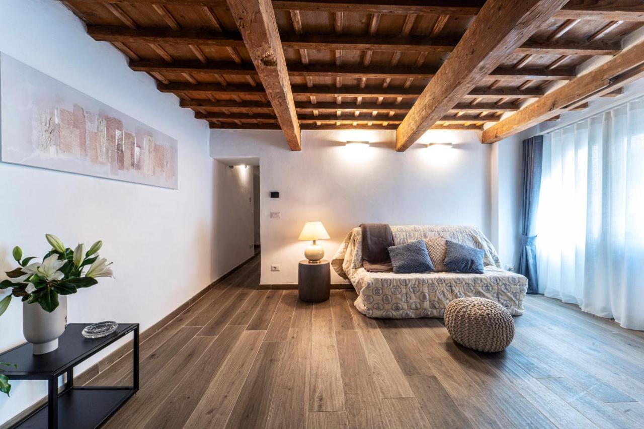 Palazzovilla Historic Building Luxury Suite Firenze Bagian luar foto