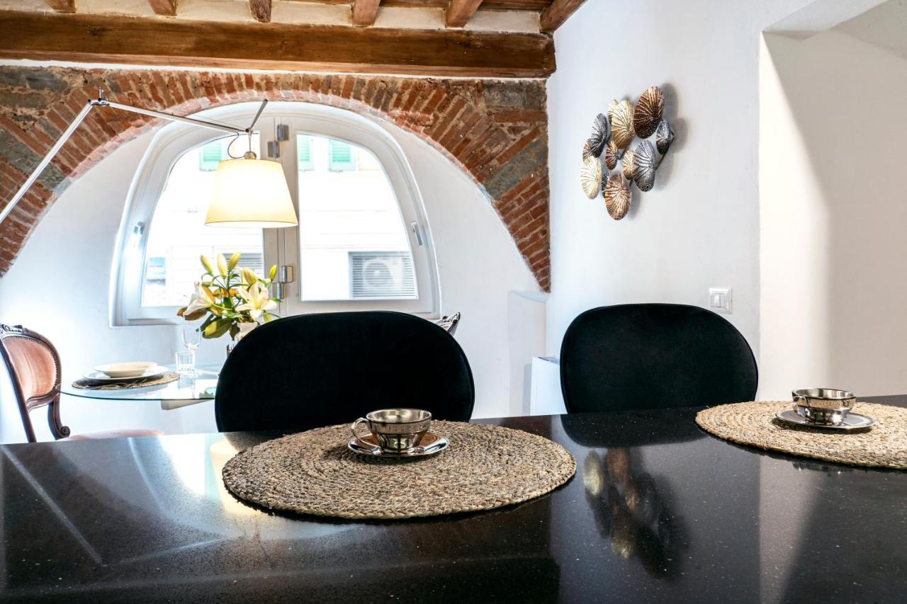 Palazzovilla Historic Building Luxury Suite Firenze Bagian luar foto
