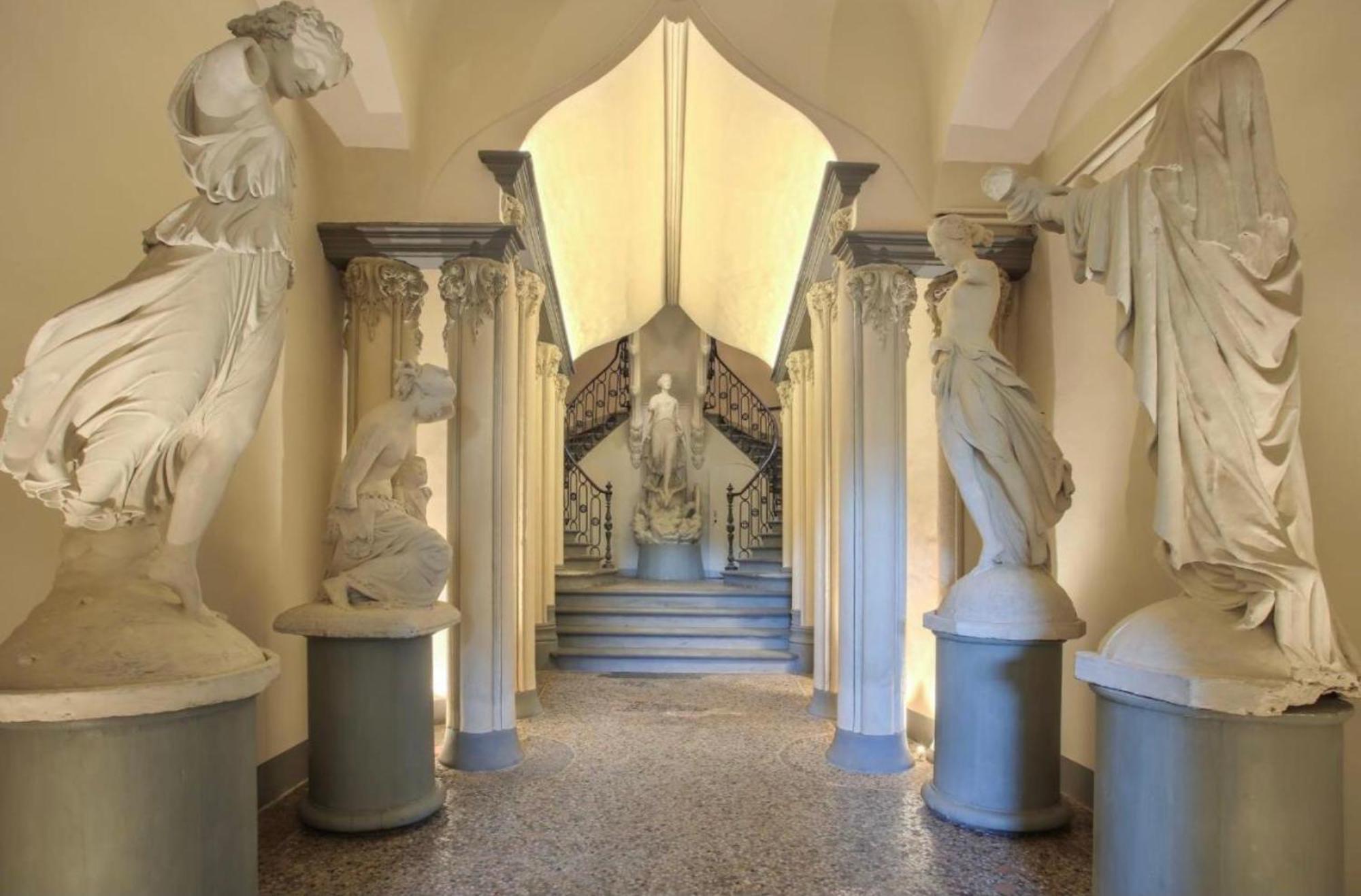 Palazzovilla Historic Building Luxury Suite Firenze Bagian luar foto
